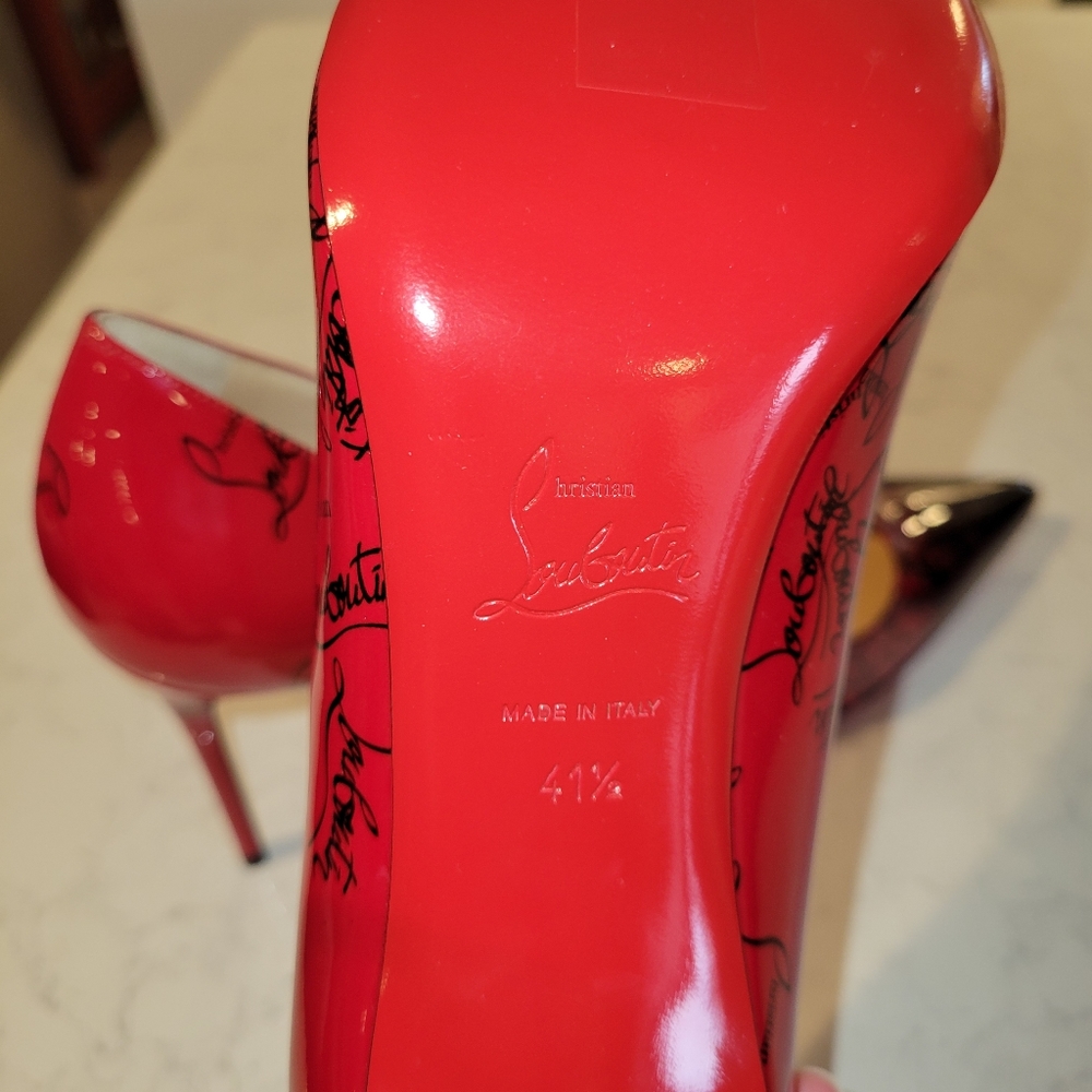 Christian Louboutin limited edition pumps! - Picture 4 of 8
